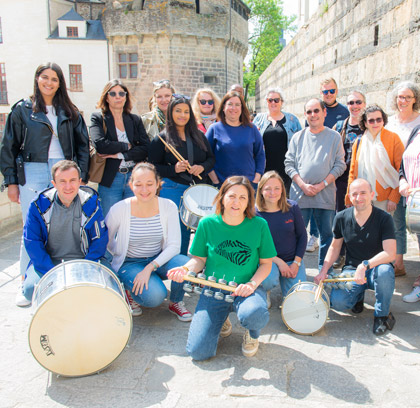 Team building batucada SNCF au Château des Ducs de Bretagne à Nantes
